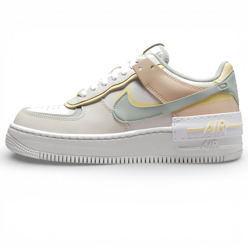 Кросівки жіночі Nike Air Force 1 Shadow фото