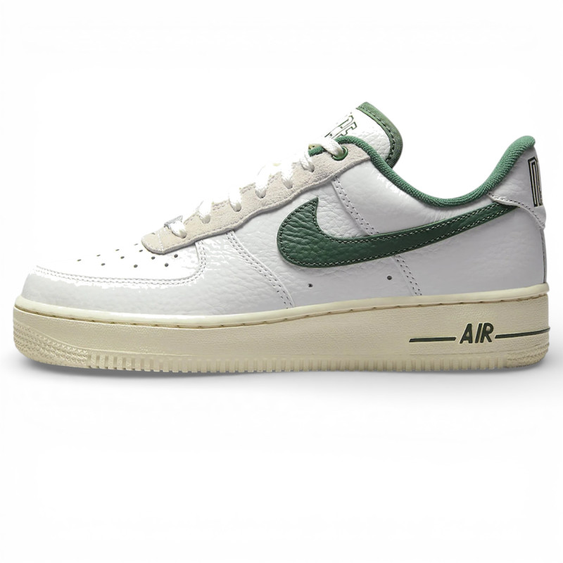 Кросівки жіночі Nike Air Force 1 Lx White фото