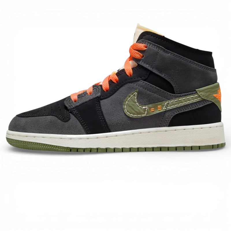 Кросівки жіночі Jordan 1 Mid SE Craft фото