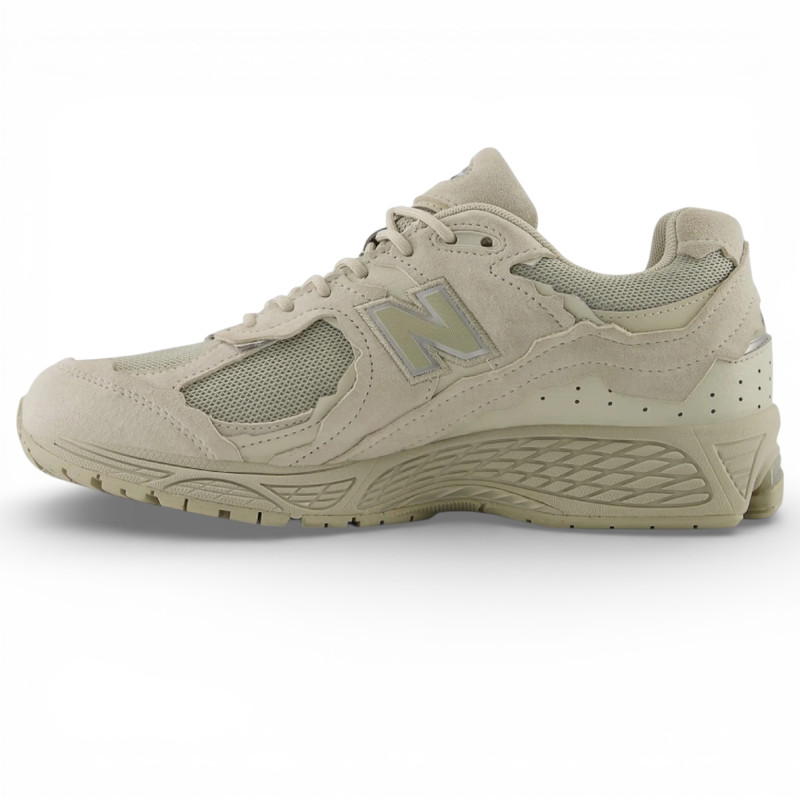 Кросівки чоловічі New Balance 200R Protection Pack Gore-Tex фото