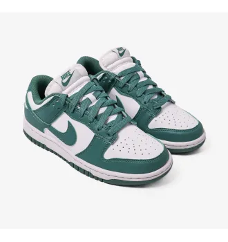 Кросівки жіночі Nike Dunk Low Retro NN фото 3