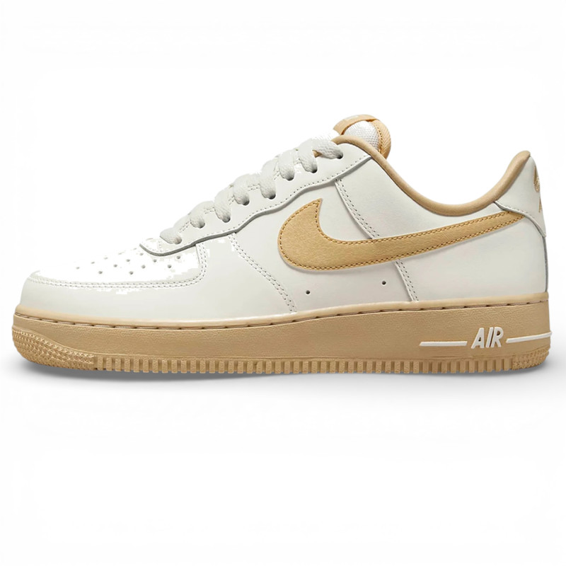 Кроссовки женские Nike Air Force 1 Low Beige фото