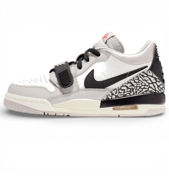 Кросівки жіночі Jordan Legacy 312 Low