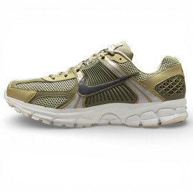 Кросівки чоловічі Nike Zoom Vomero 5