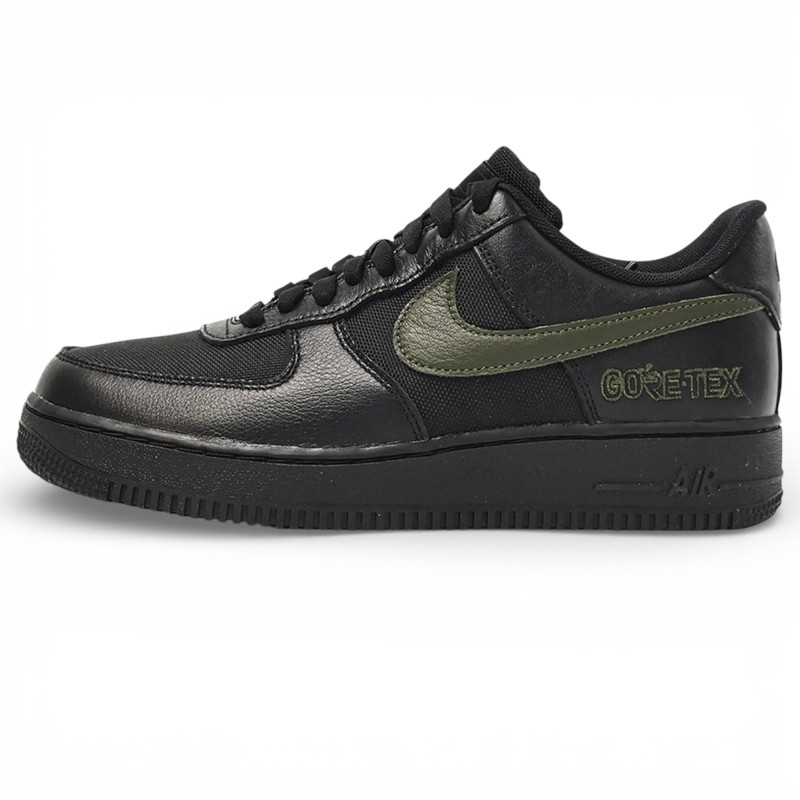 Кросівки чоловічі Nike Air Force 1 Low Gore-Tex фото