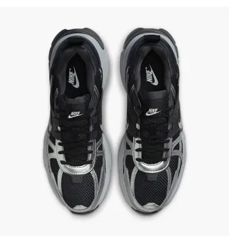 Кросівки жіночі Nike V2K Run фото 4