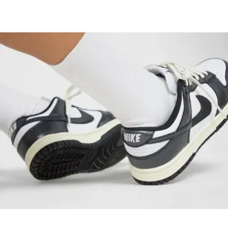 Кроссовки мужские Nike Dunk Low Retro PRM фото 3