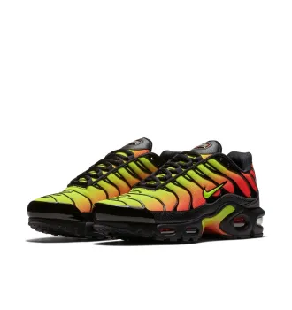 Кросівки жіночі Nike Air Max Plus фото 4