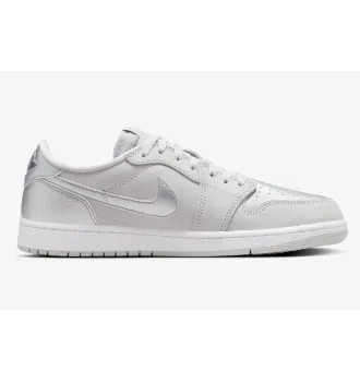 Кроссовки женские Jordan 1 Low OG Metalic Silver фото 4