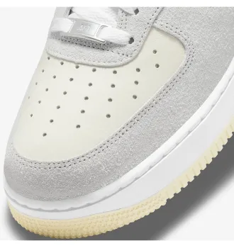 Кроссовки Nike Air Force 1 Low SP Undefeated 5 On It Dunk vs. AF1 фото 2