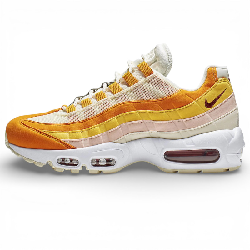 Кросівки жіночі Nike Air Max 95 Forward Orange (W) фото