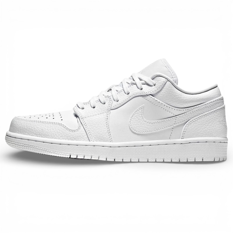 Мужские кроссовки Air Jordan 1 Low Triple White Tumbled Leather фото