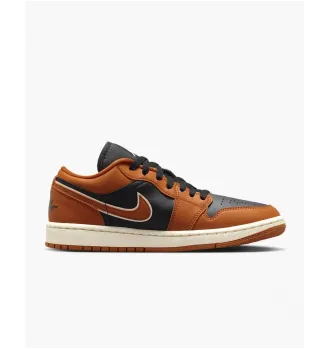 Кросівки жіночі Air Jordan 1 Low SE Sport Spice фото 8