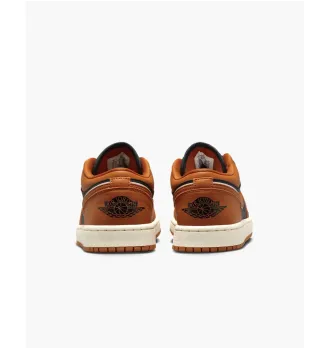 Кросівки жіночі Air Jordan 1 Low SE Sport Spice фото 5