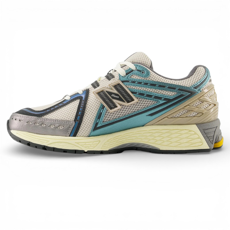 Кросівки чоловічі New Balance 1906R New Spruce фото