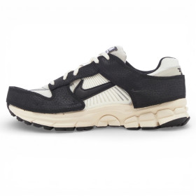 Кросівки Nike Zoom Vomero 5 Timeless Panda Dunk