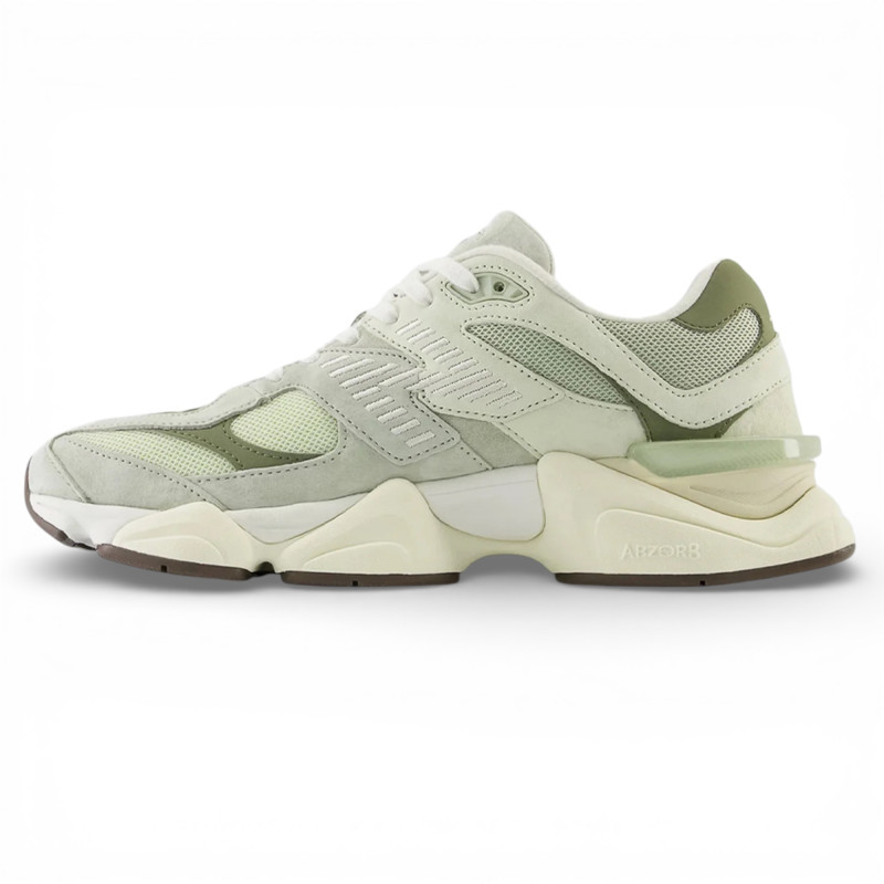 Кросівки чоловічі New Balance 9060 Olivine фото