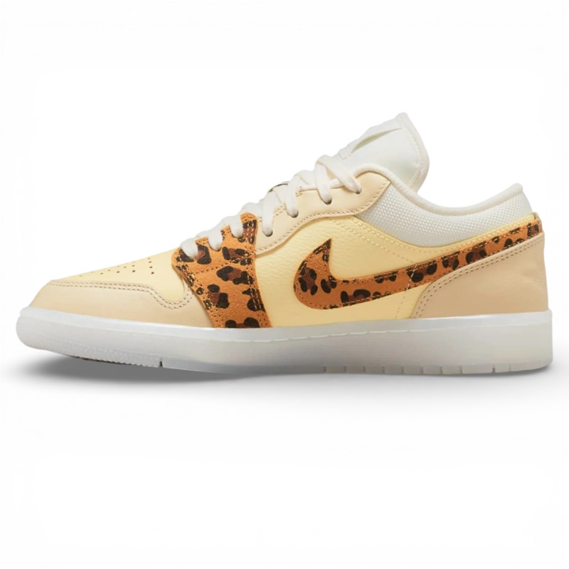 Кроссовки Air Jordan 1 Low SNKRS Day фото
