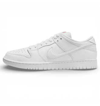 Мужские кроссовки Nike SB Dunk Low Pro Triple White