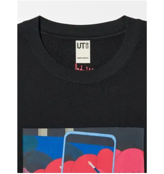 Толстовка свитшот KAWS x Uniqlo Warhol Graphic Sweatshirt (Black Phone Red Kaws) фото 3
