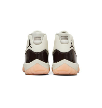 Кросівки жіночі Air Jordan 11 Retro Neapolitan фото 3
