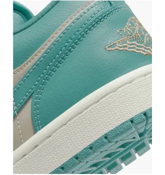 Женские кроссовки Air Jordan 1 Low Tropical Teal фото 2