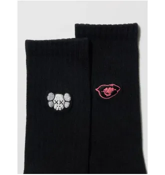 Носки  Uniqlo KAWS + Warhol UT Socks Head Kaws Lips Black фото 3