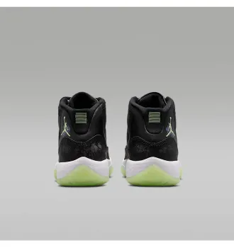 Кроссовки Air Jordan 11 Retro Black Barely Volt (GS) фото 7