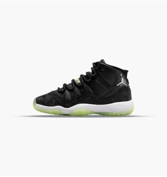 Кроссовки Air Jordan 11 Retro Black Barely Volt (GS) фото 9